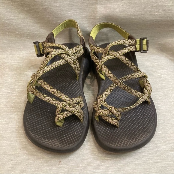 CHACO Sz 8 Kaleidoscope Double Strap Vibram Sole Wrap Toe Pull  Closure Sandals - Picture 2 of 10